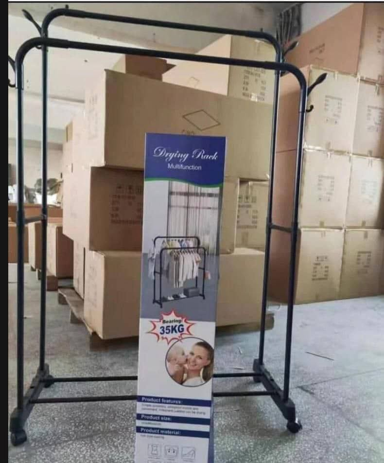 Double Pole Hanger